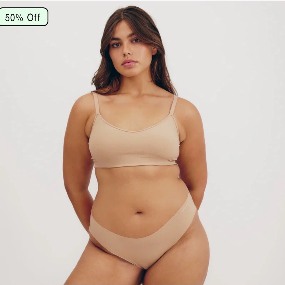 Organic Basics Naked Rib Bralette in Hazelnut Size Large